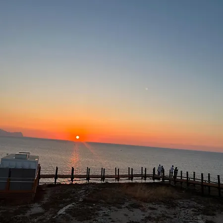 Trilocale Vista Mare Tra Brezza E Relax דירה *
